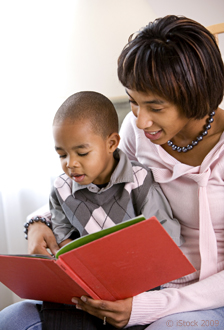 Sharing Books with Preschoolers – The Hanen Way!